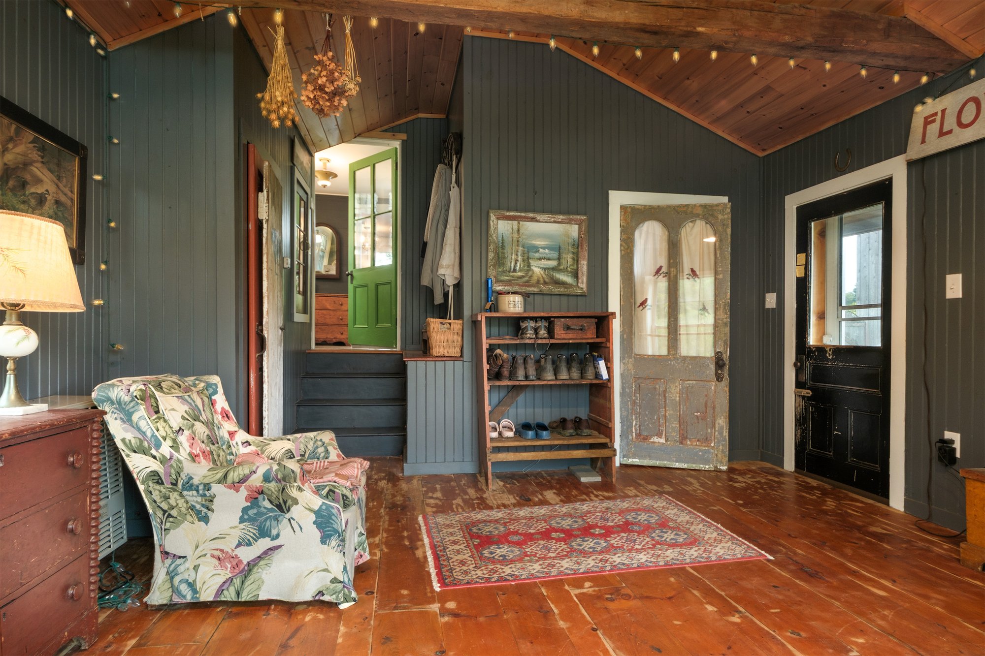 045 Mud Room -- 11440 County Highway 14