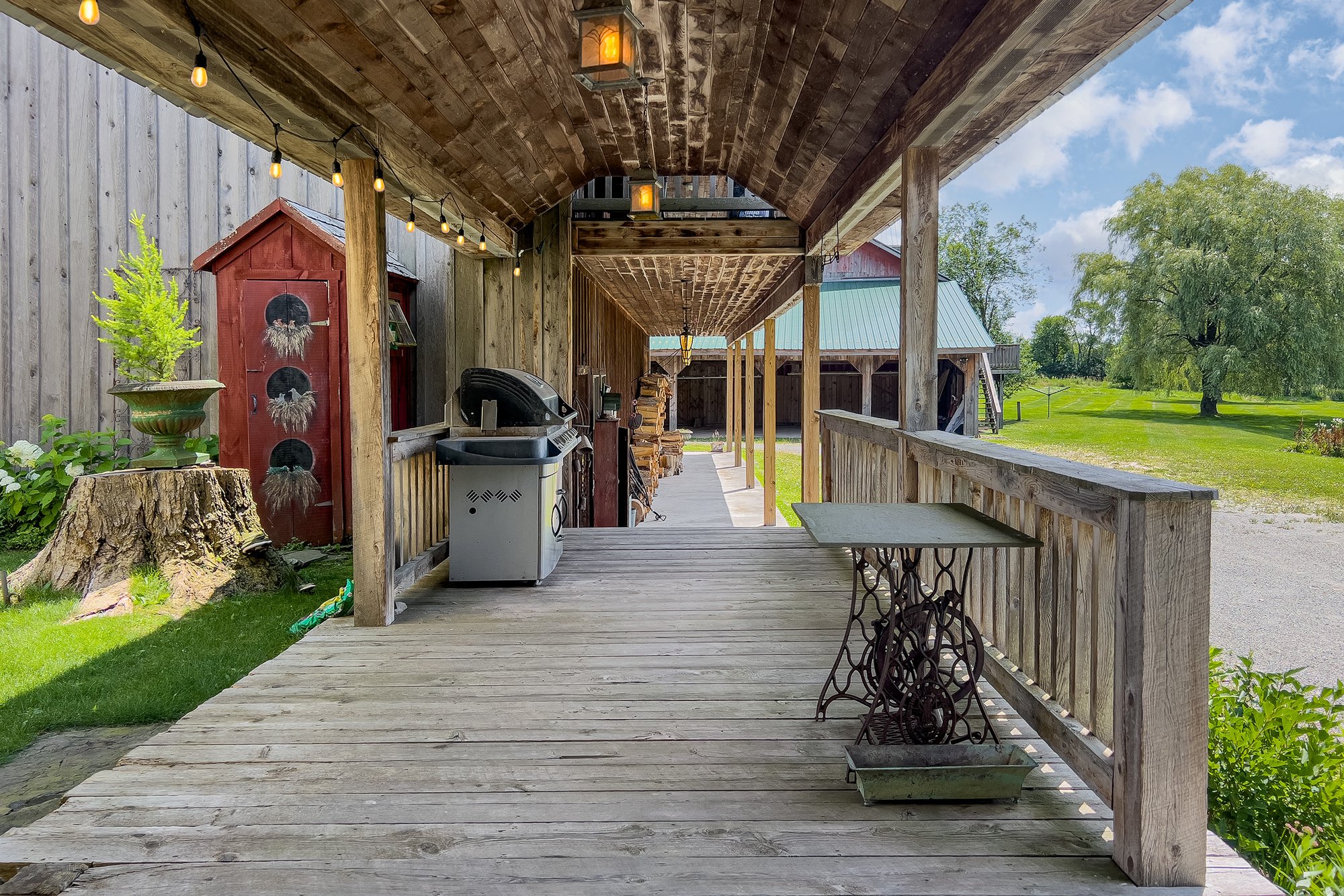 051 Breezeway -- 11440 County Highway 14