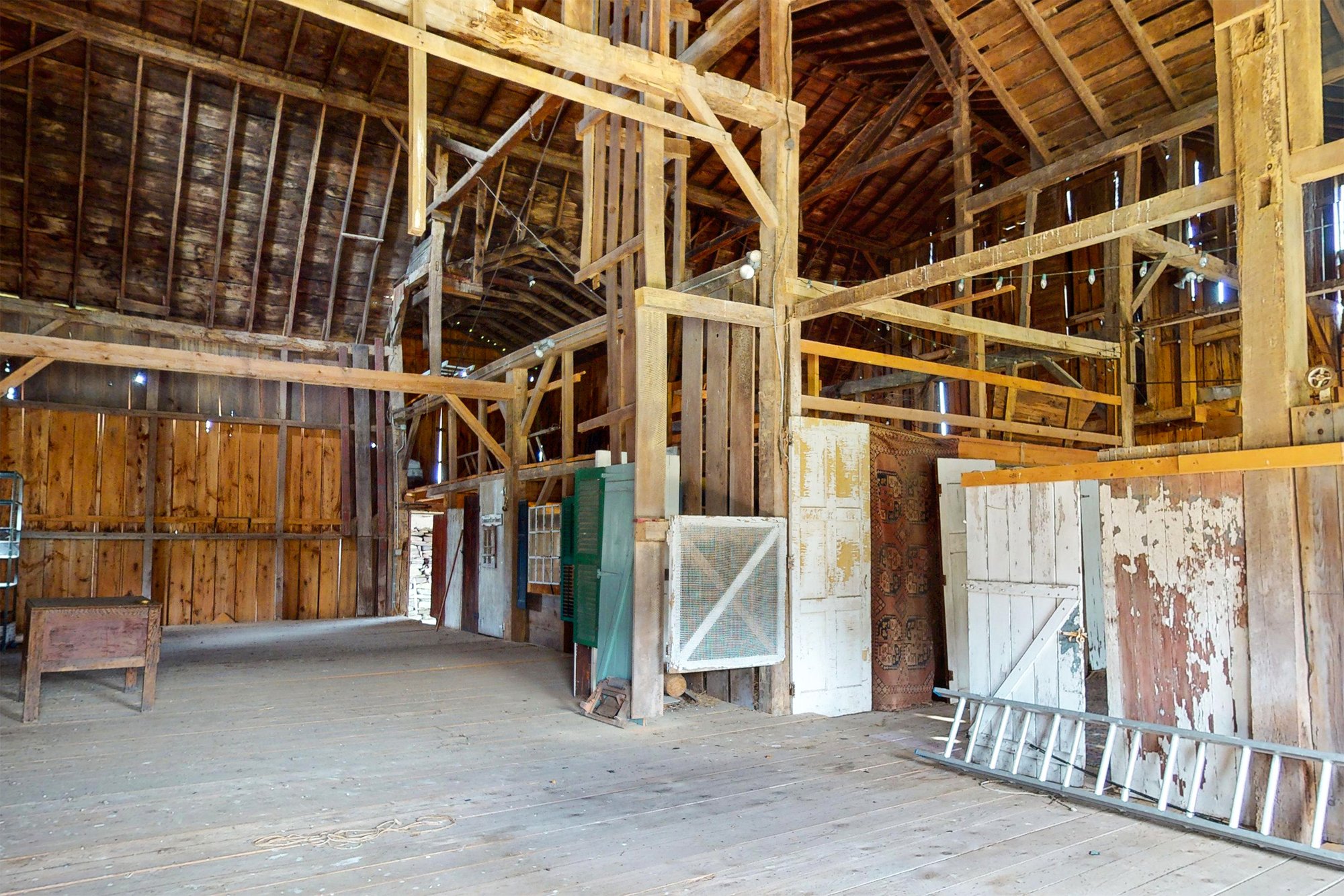 Antiques-Auto-Barn-2
