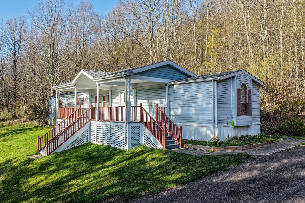 1264 Betty Brook Road - 1993 Manufactured Home