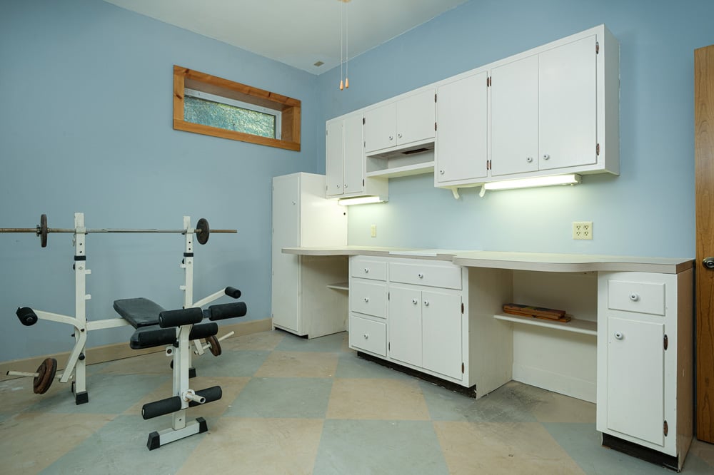 044 - LL Office Gym - 135 Sparrowhawk Lake