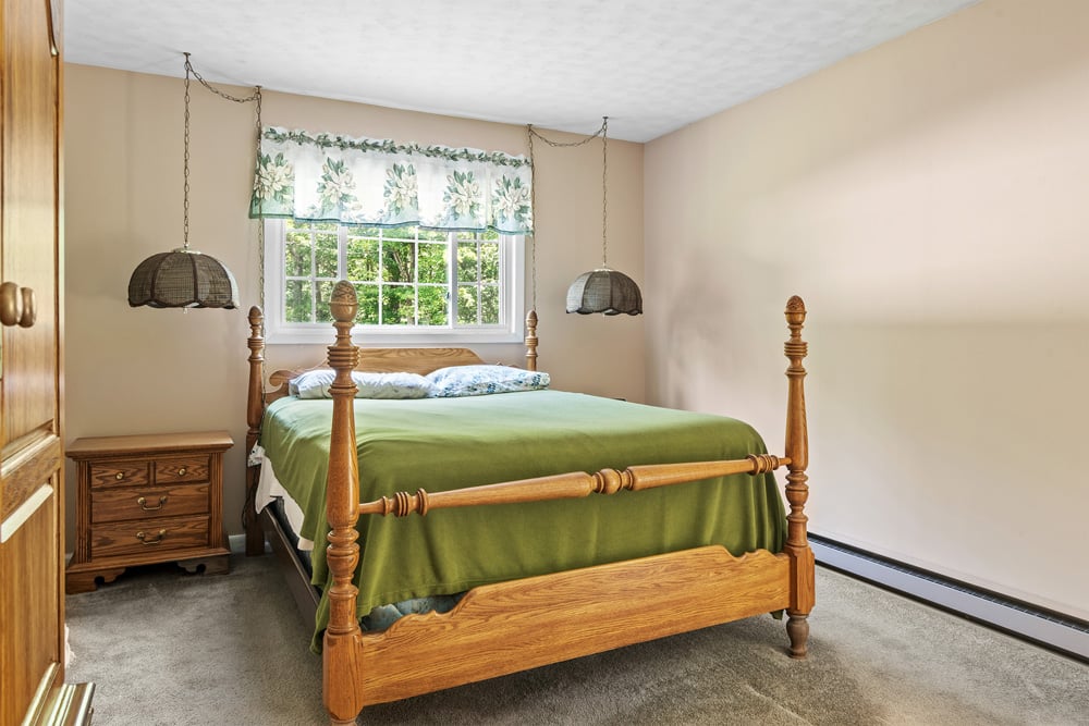 018 Primary Suite-- 141 Hulbert Hill Rd