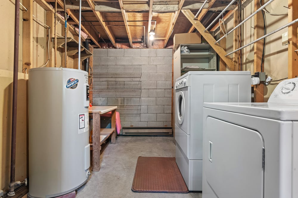 027 Utility Room -- 141 Hulbert Hill Rd