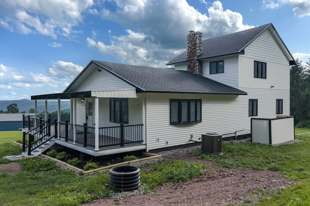 004 Spectacular Views - 1534 Brownell Rd