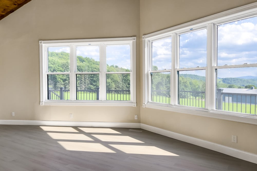 009a Great Room- 1534 Brownell Rd