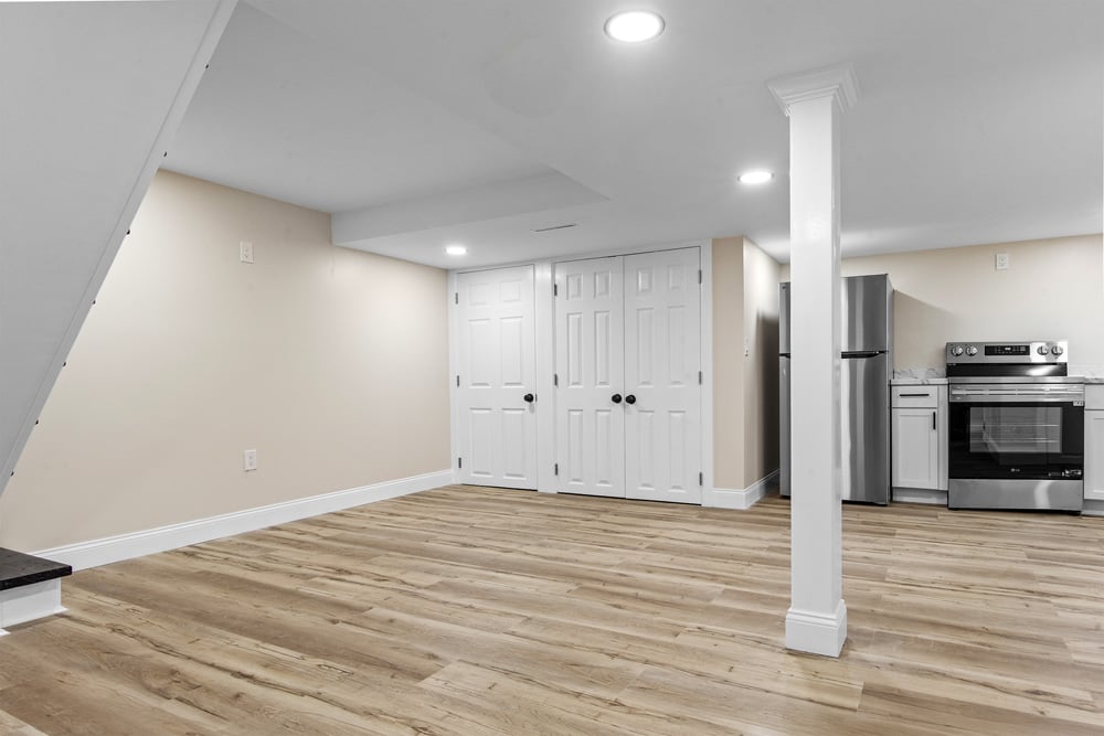 031 In-Law Suite - 1534 Brownell Rd