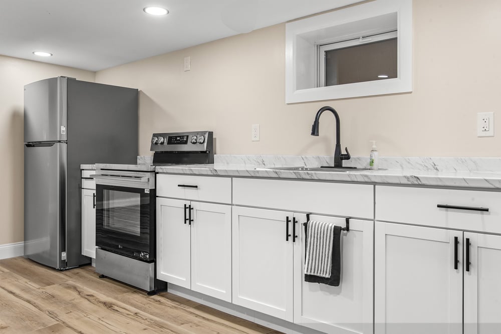 034 In-Law Suite - 1534 Brownell Rd