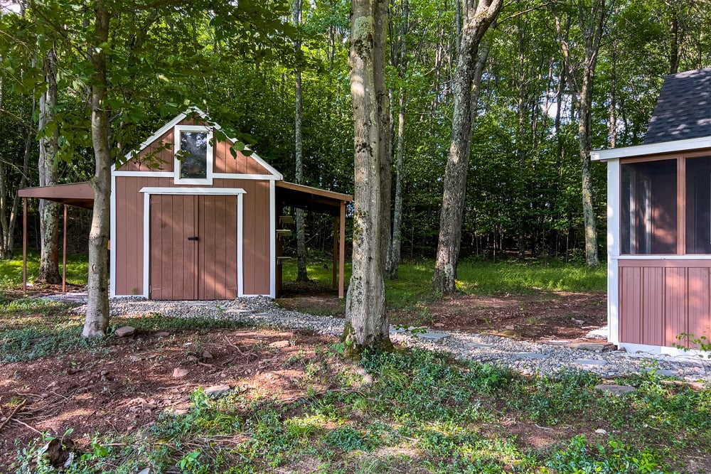 046 Cabin in the Woods - 1534 Brownell Rd