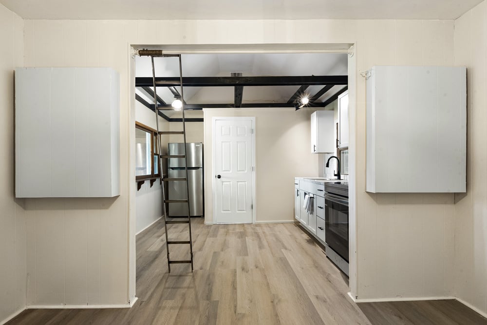 050 Cabin in the Woods - 1534 Brownell Rd