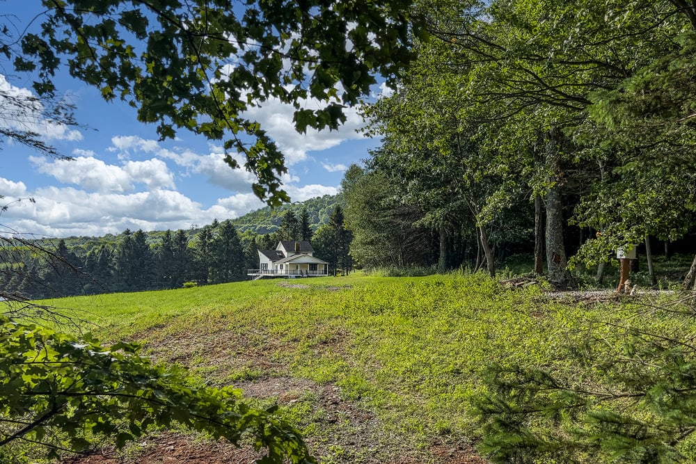 063 Trail Entrance - 1534 Brownell Rd