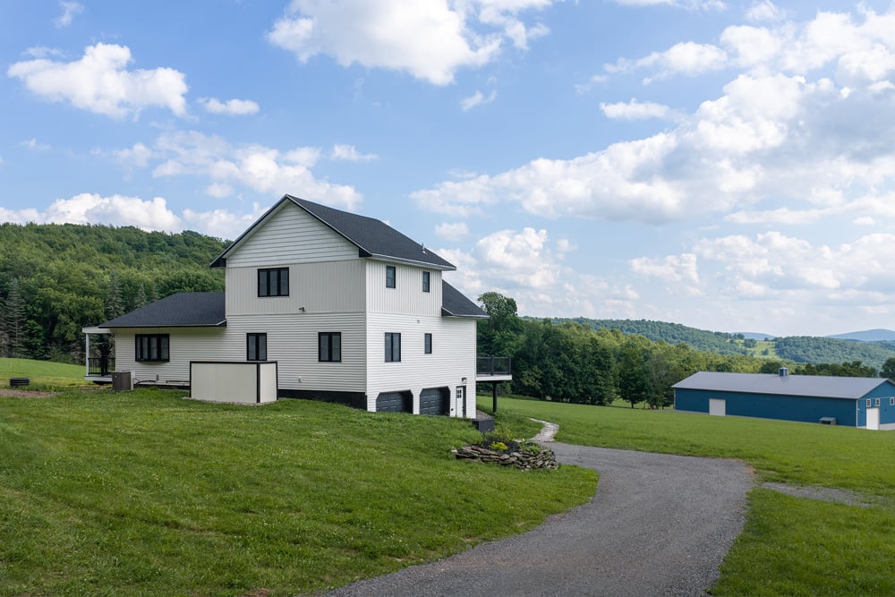075 View for Miles - 1534 Brownell Rd