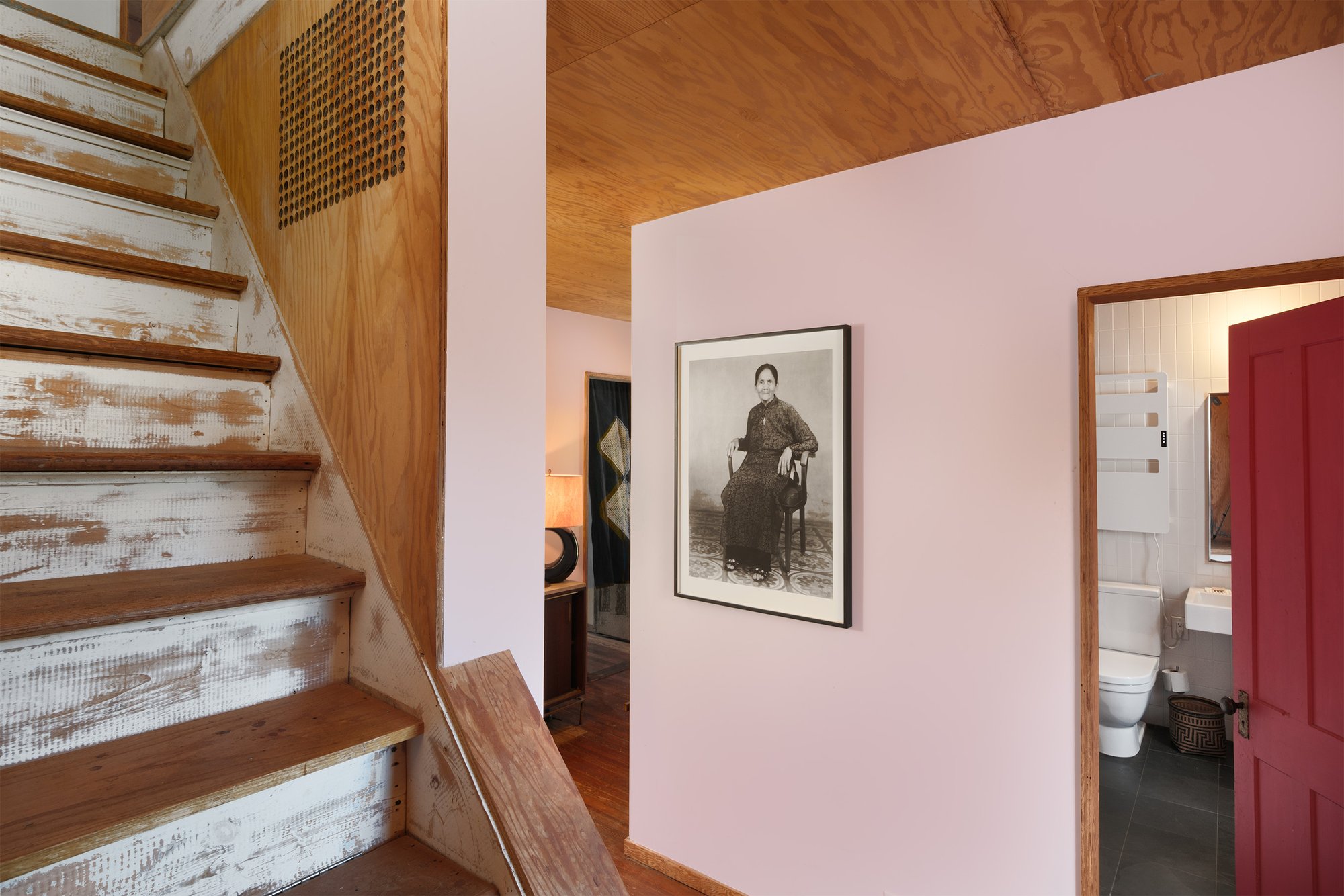 019 Central Stairs & 1st Floor Bathroom -- 1685 Dry Brook Rd