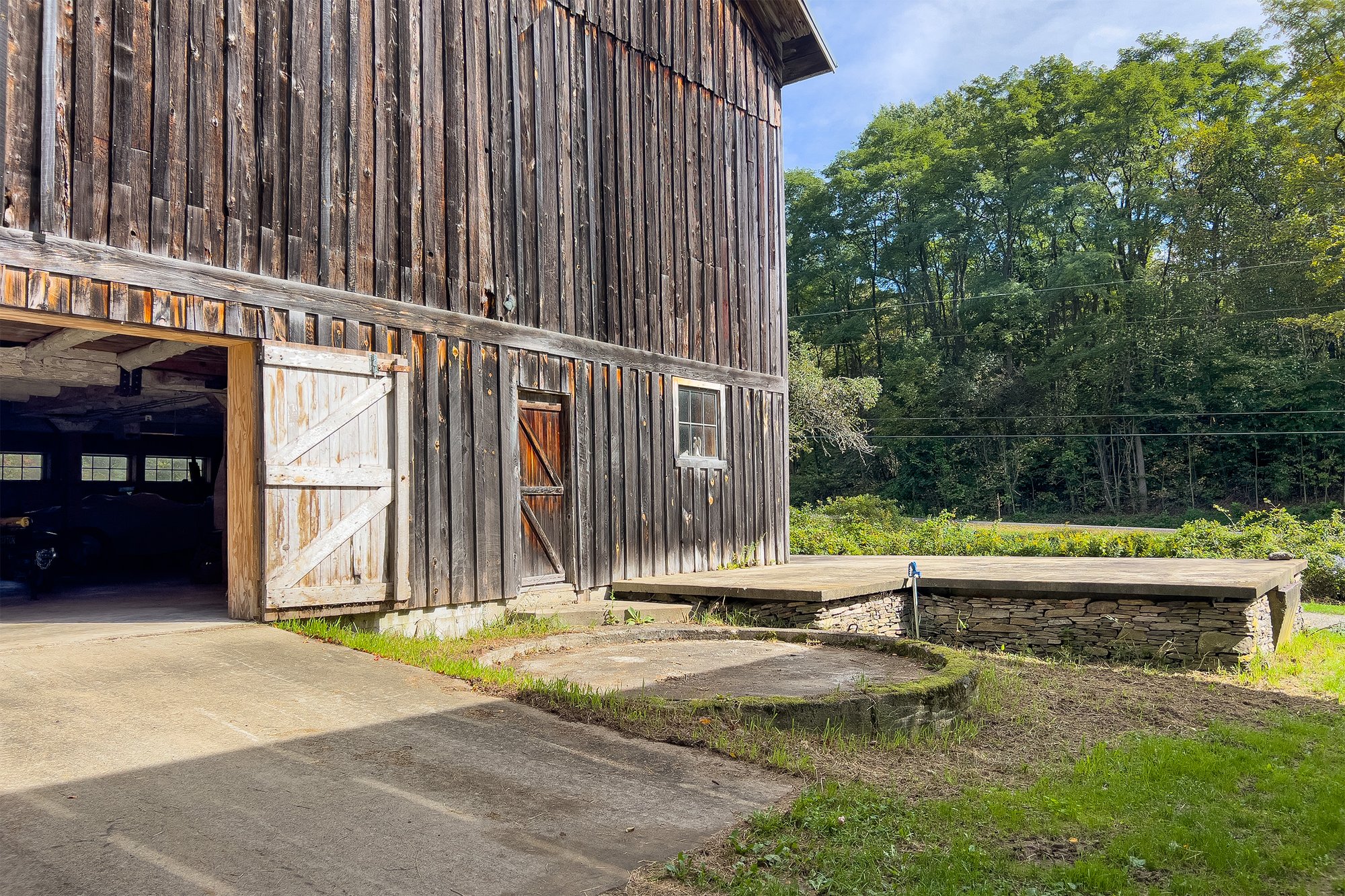 042 Restored Barn -- 1685 Dry Brook Rd