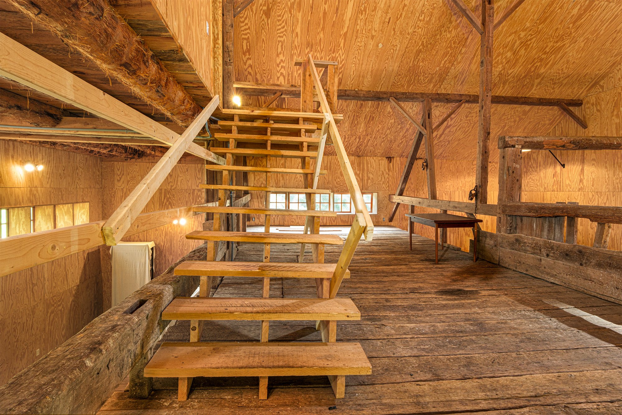 045 Restored Barn -- 1685 Dry Brook Rd