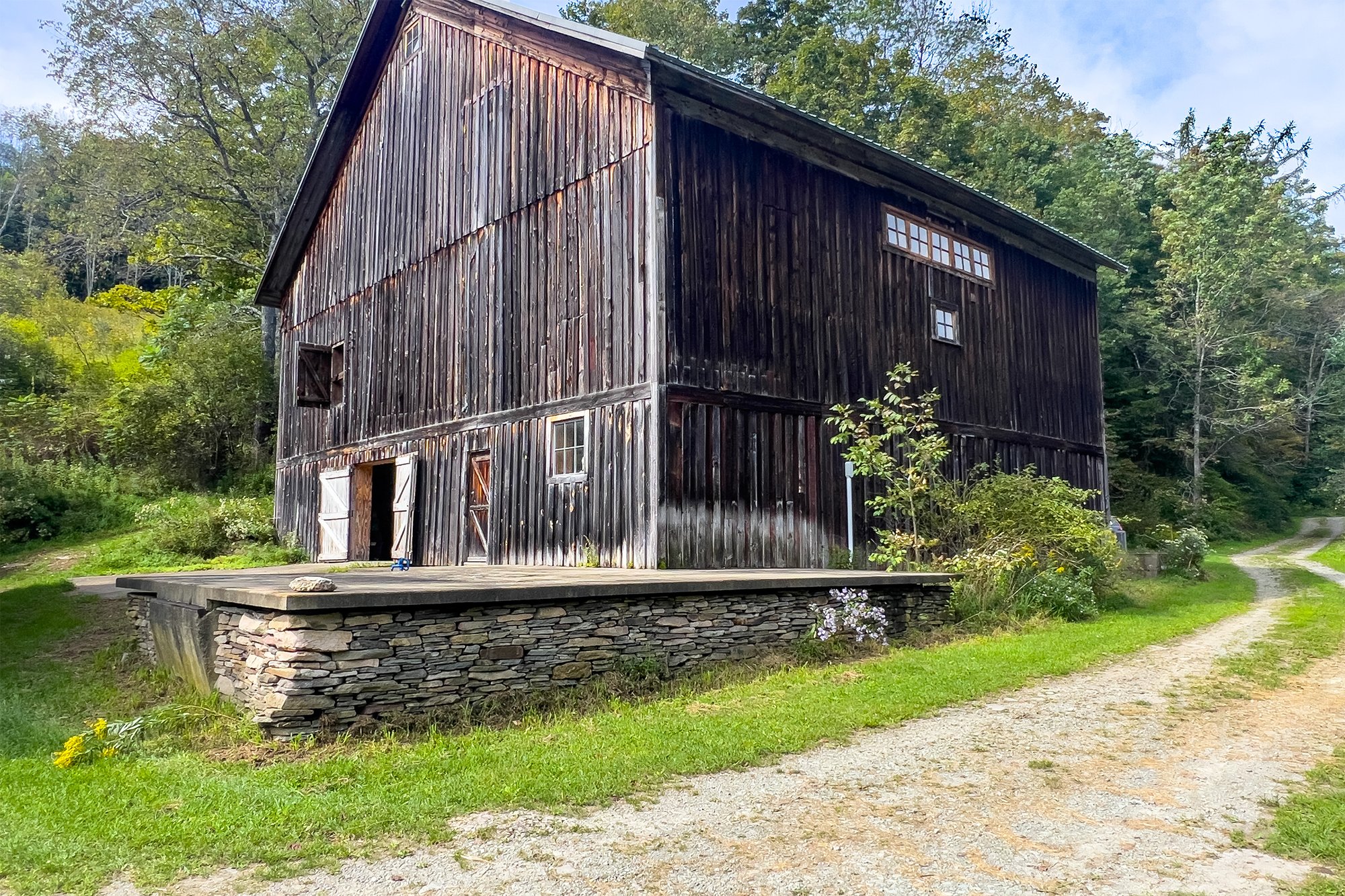 051 Restored Barn -- 1685 Dry Brook Rd