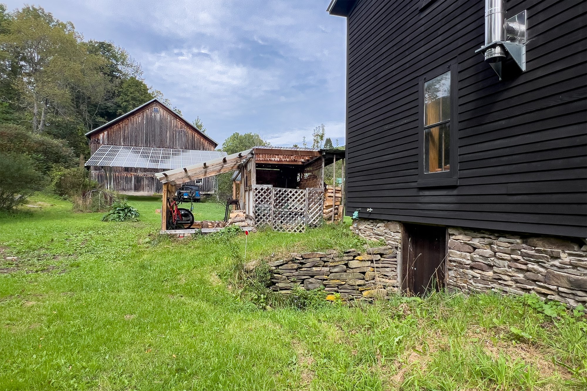 053 Peaceful Location -- 1685 Dry Brook Rd