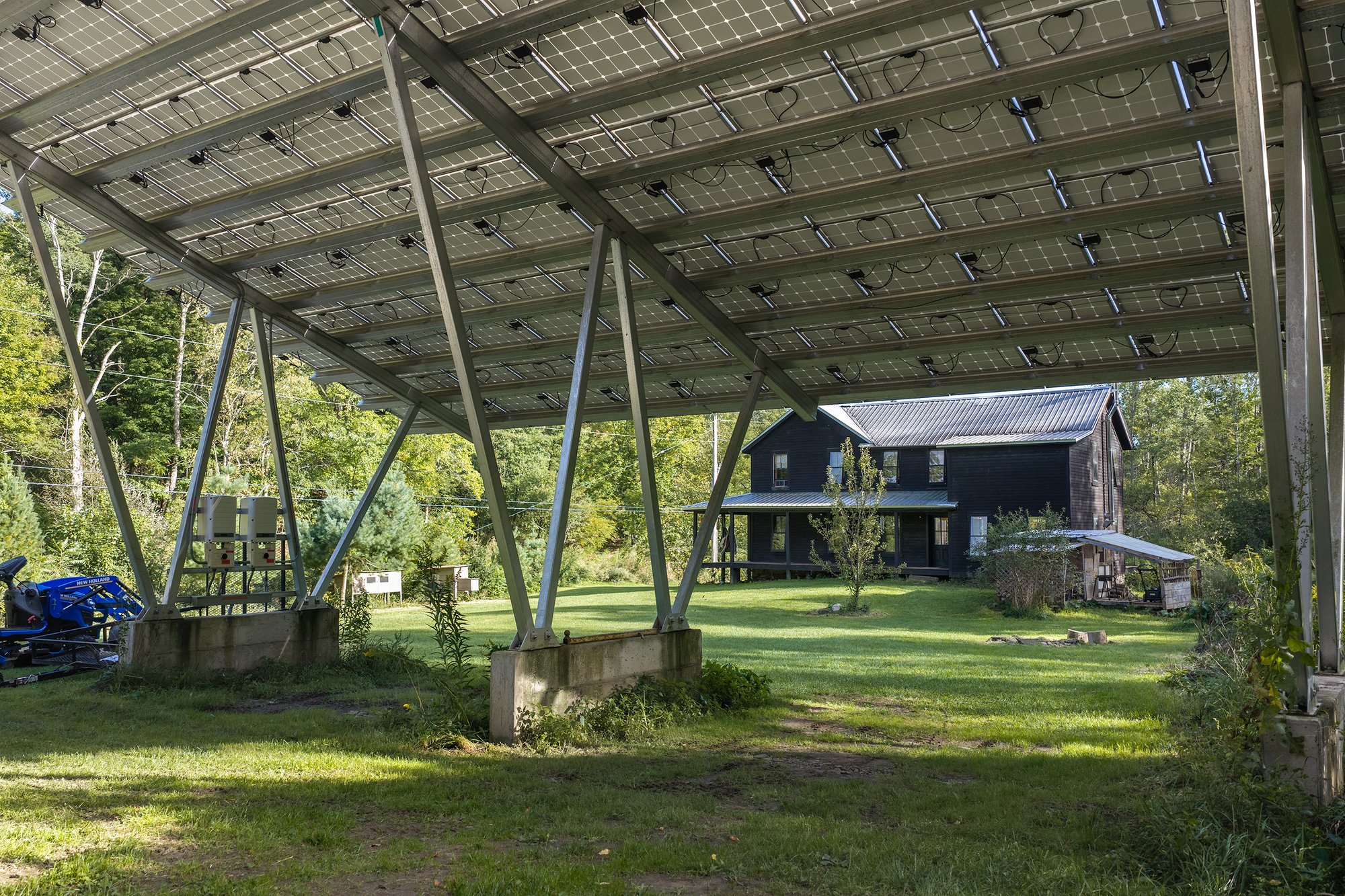 067 Car Park under 65 Panel Solar Array -- 1685 Dry Brook Rd