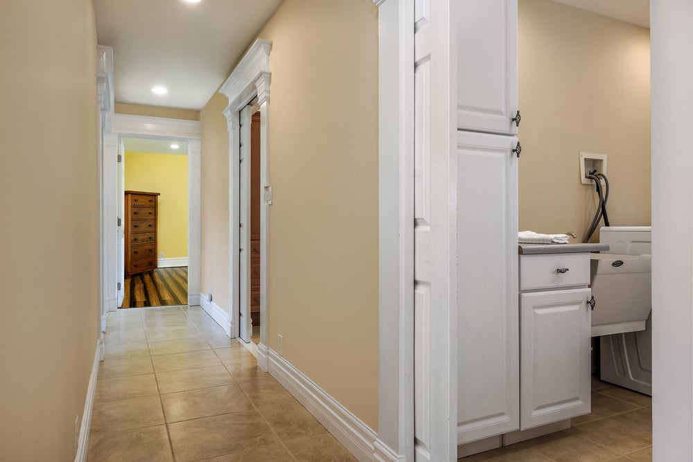 2651 MacGibbon Hollow -- 033