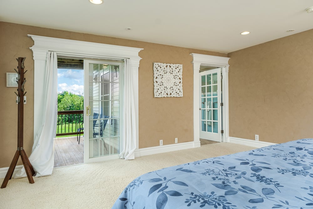 2651 MacGibbon Hollow -- 039