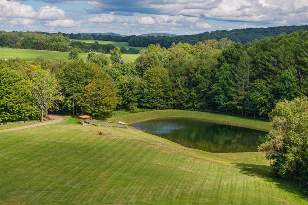 2651 MacGibbon Hollow -- 086