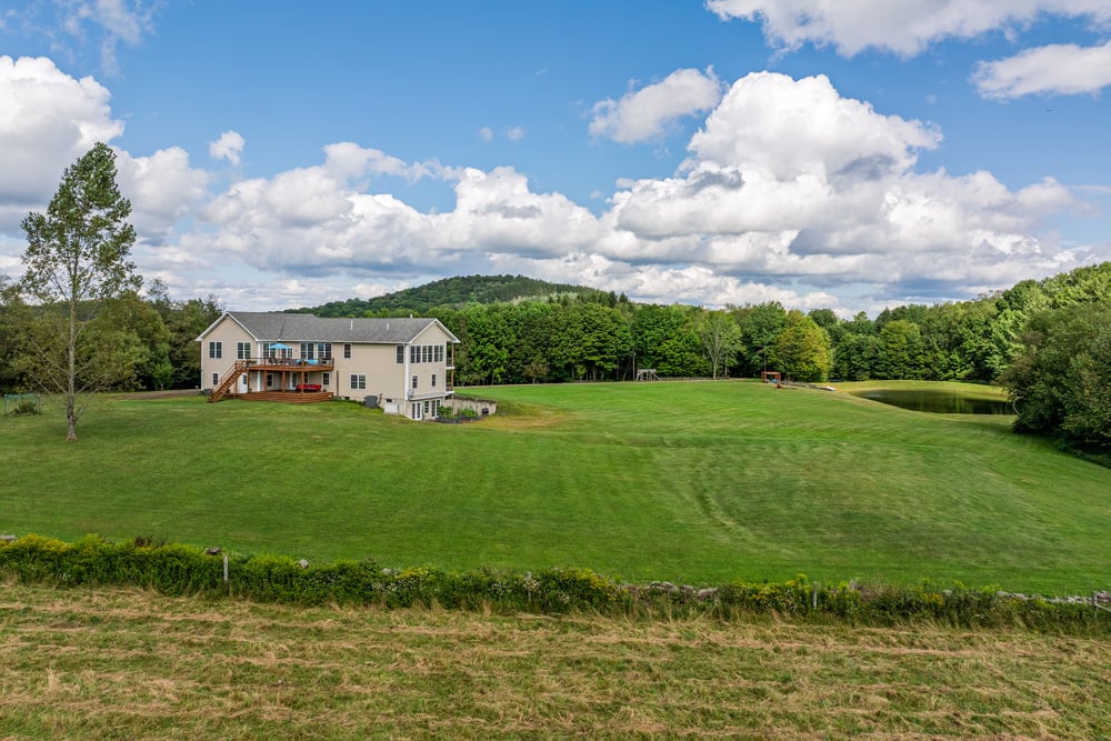 2651 MacGibbon Hollow -- 087