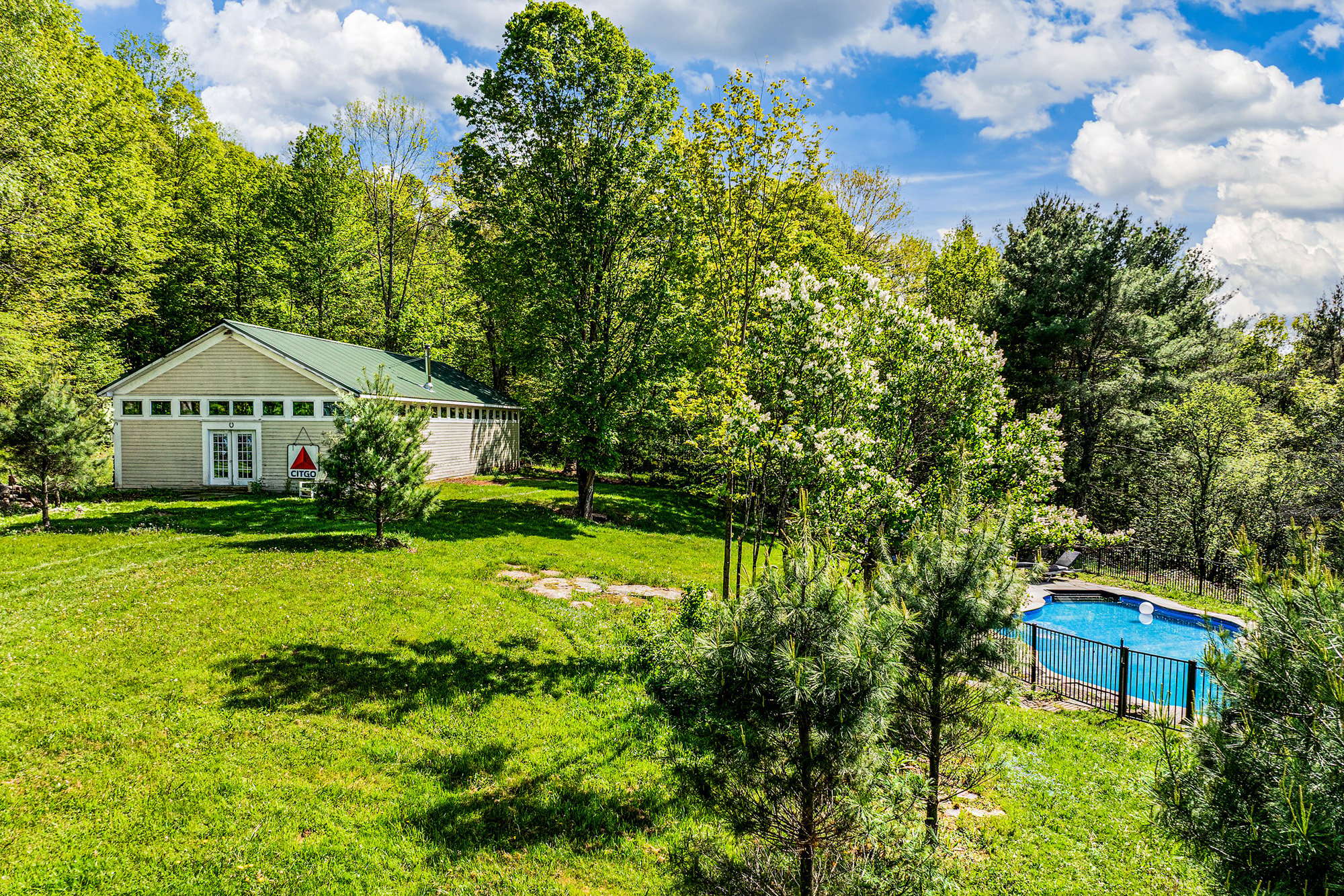 Art Studio & Pool - 336 County Highway 5, Bovina Center