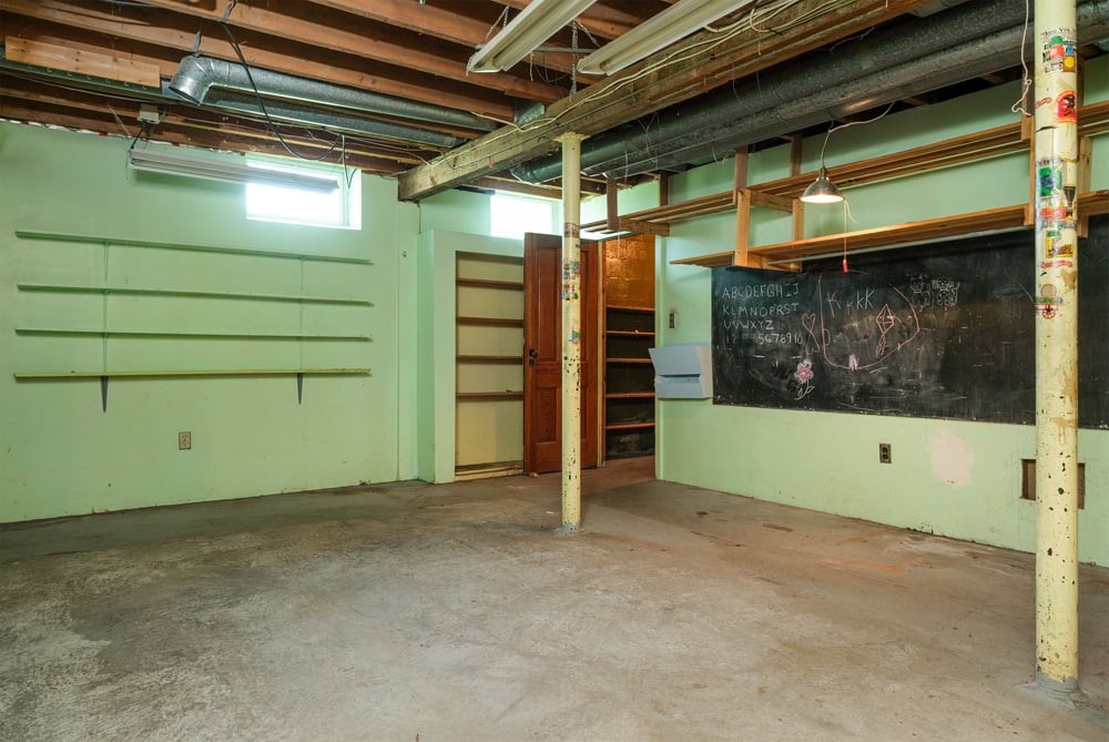 029a-BasementPlayarea-47220 State Highway 10