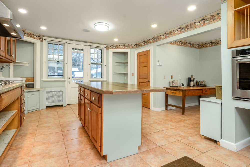30 Chef's Kitchen w entrance to north porch - 6 Westridge Rd Cooperstown