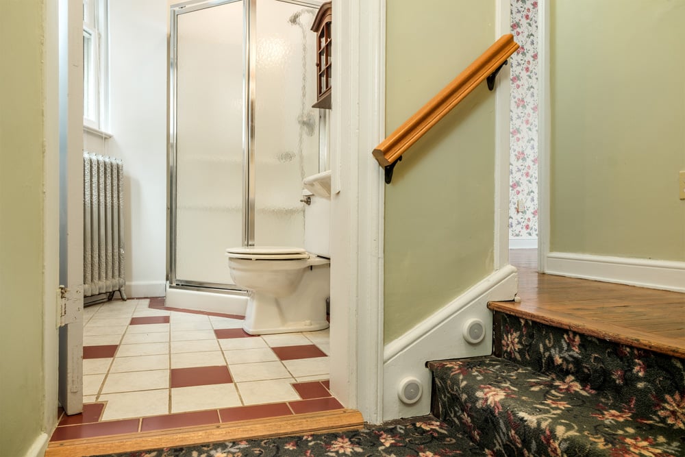 54 Guest Full Bath off Split Staircase 2nd Floor - 6 Westridge Rd Cooperstown