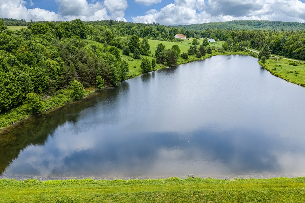 001 Private 8 acre lake Building Site - Fusco Drive