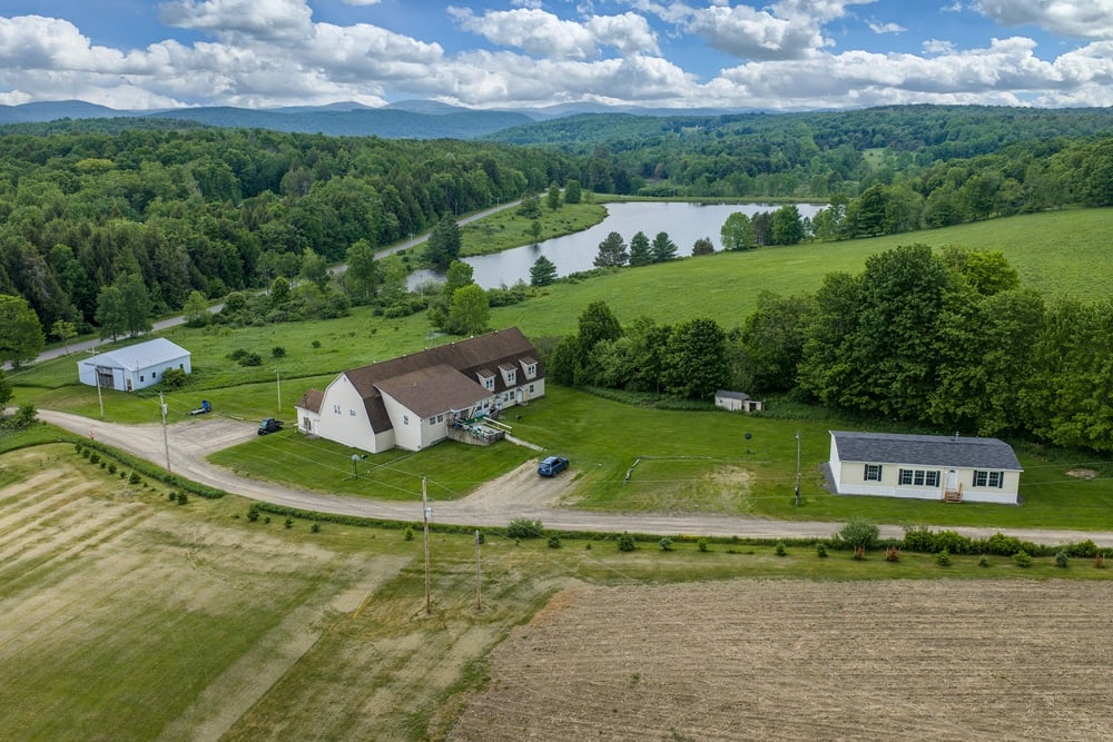 021 3bd-2ba Home - Fusco Drive
