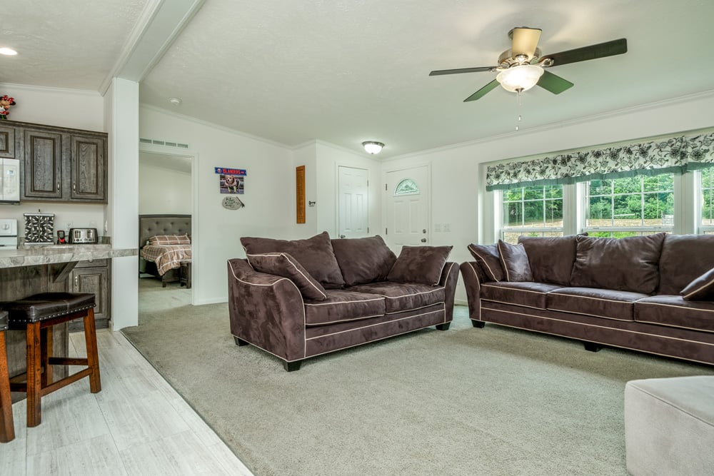 027 3bd-2ba Home - Fusco Drive