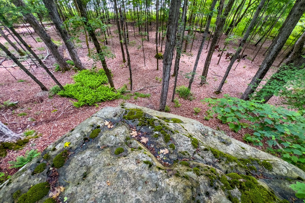 056  Rock Outcroppings - Fusco Drive