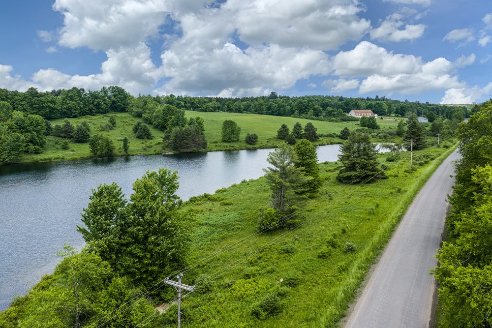 072 Private 8 acre lake  - Fusco Drive