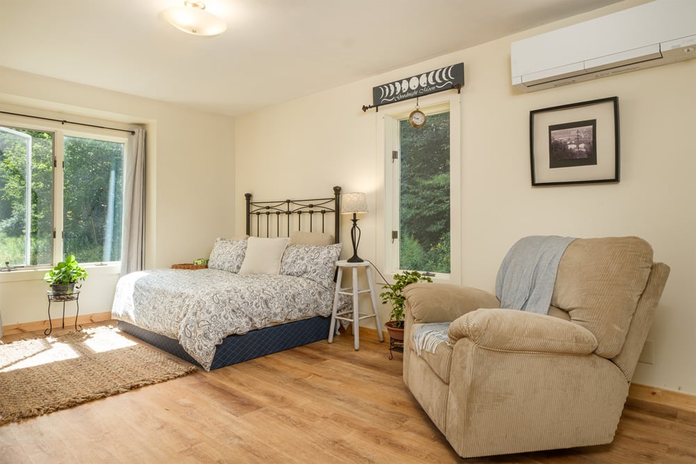 019 First Floor Primary Suite -- 715 Rosa Circle Delhi-NY