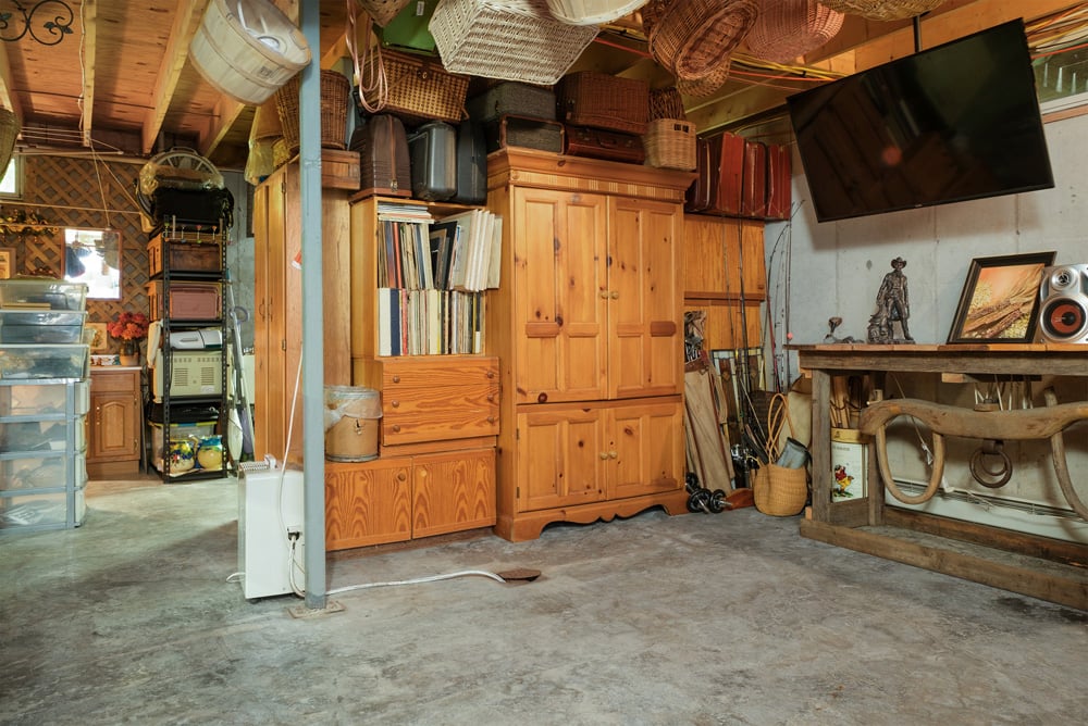 035 High-ceilings in basement – 747 Crystal Meadows