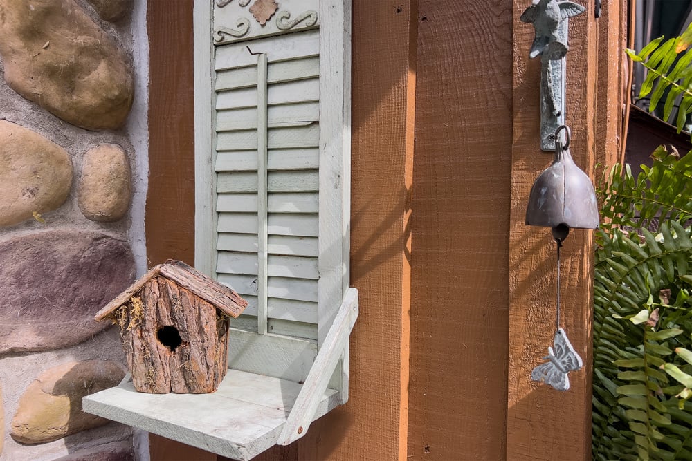 043 Catskill Details – 747 Crystal Meadows
