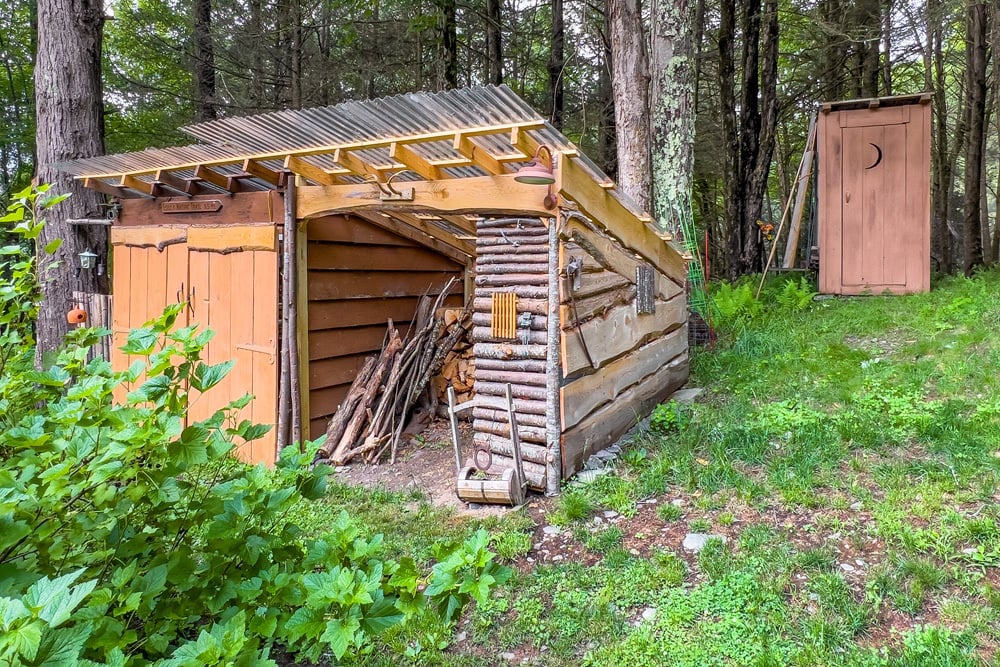 052 Great Storage Options – 747 Crystal Meadows