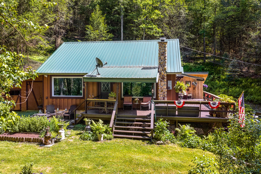 060 Custom Catskill Cabin – 747 Crystal Meadows