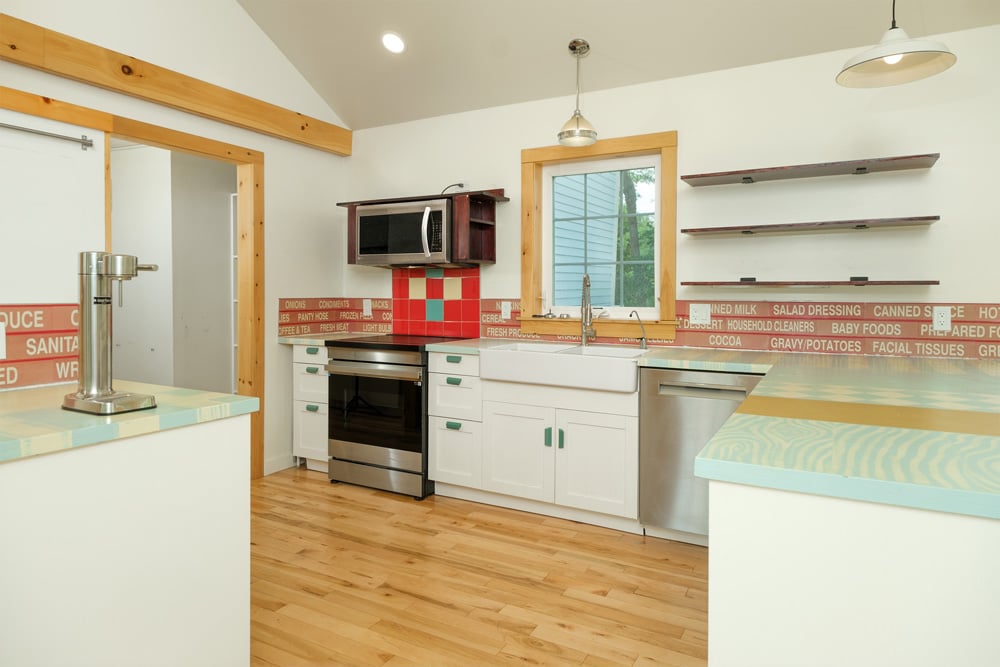 027 Kitchen Induction Stove - 7881 County Hwy 14