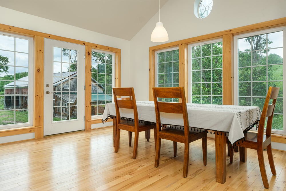 029 Dining Area - 7881 County Hwy 14